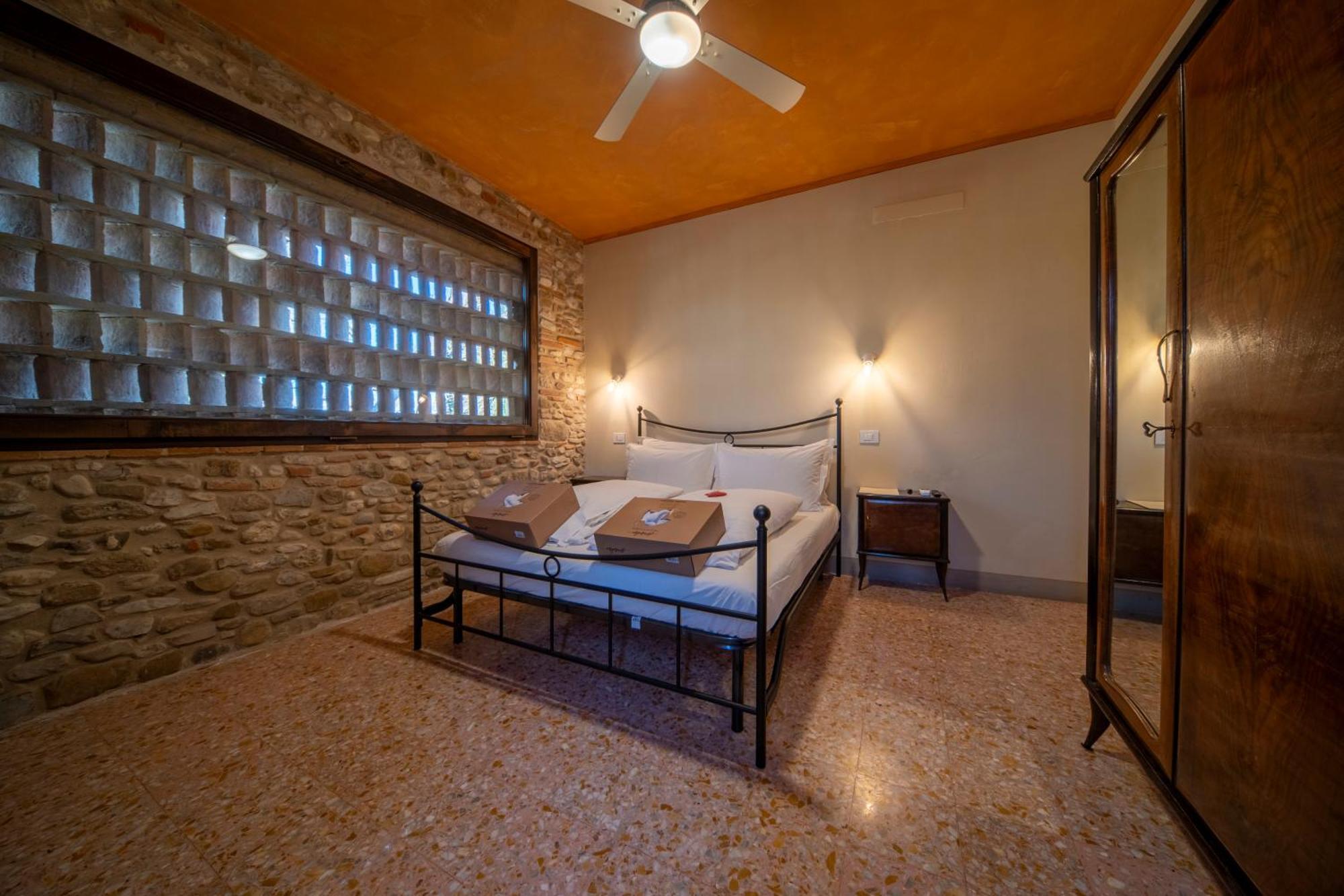 Farm stay Podere Tovari *