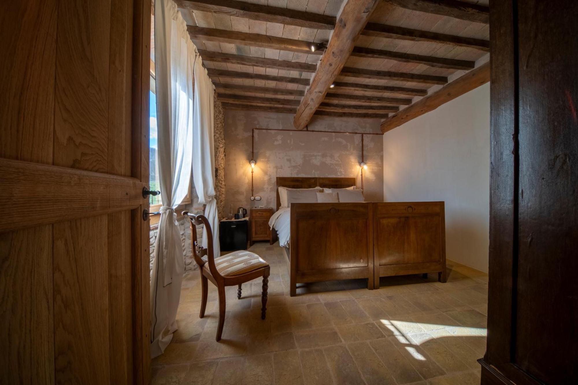 Podere Tovari Farm stay *